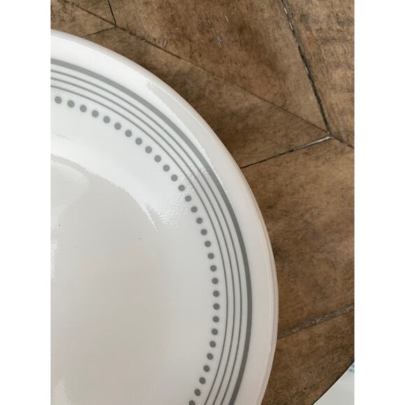 Corelle Mystic Gray, 2 bread and butter/dessert plates, 2 dinner plates, set/4 - Picture 1 of 4
